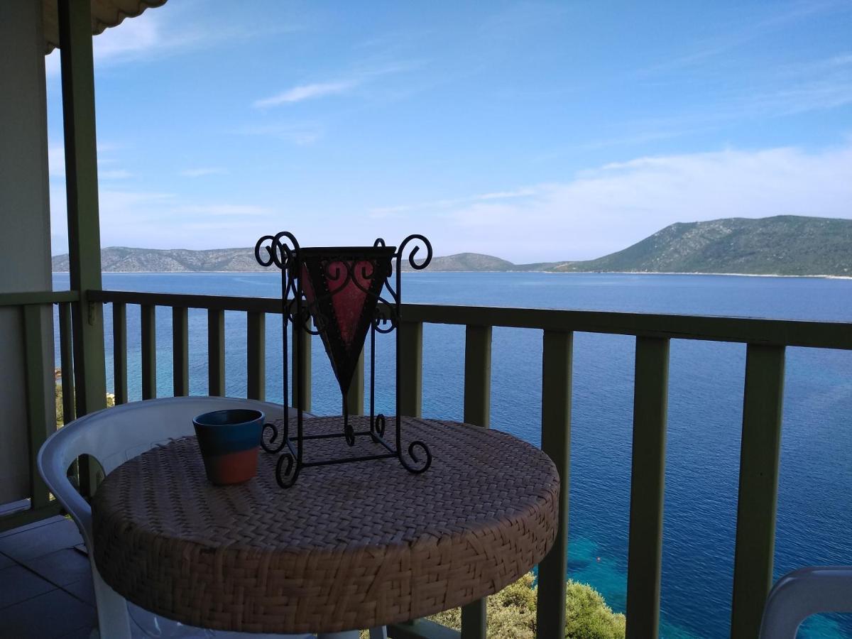 Odyssia Near The Seaside Agios Petros (Alonissos)