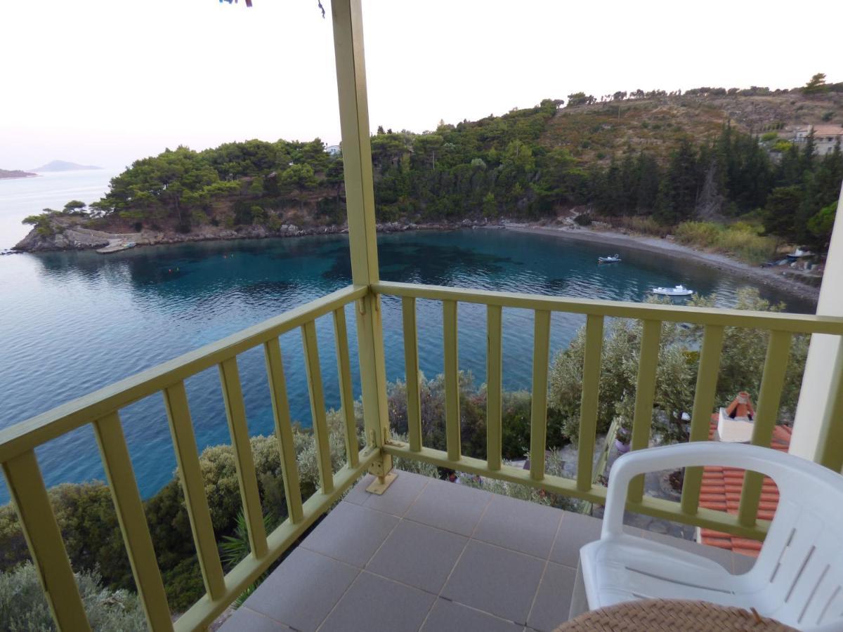Odyssia Near The Seaside Agios Petros (Alonissos)