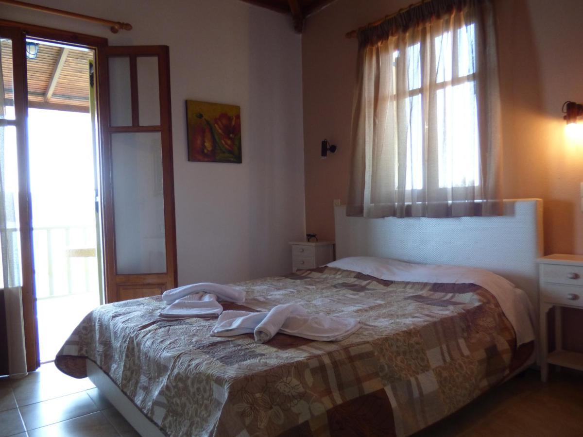 Odyssia Near The Seaside Appartement Agios Petros (Alonissos)